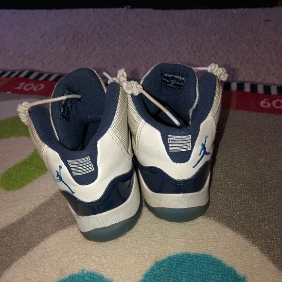 Retro Nike Air Jordan 11 boys 1Y - EUC - Picture 4 of 7